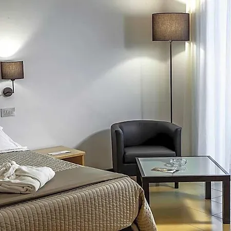 Terme Di Acquasanta Italia & Hotel 3*